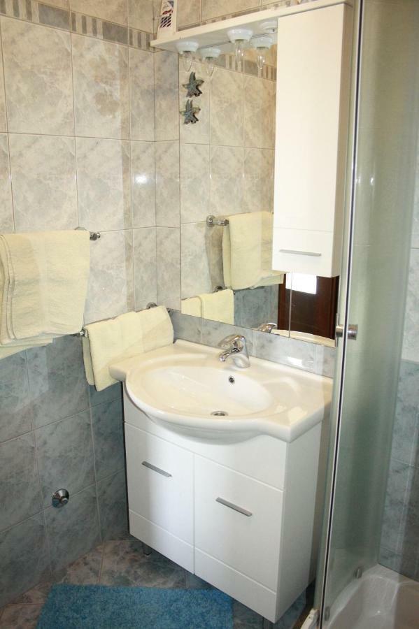 Guesthouse Matusan'S Place Banjol Dış mekan fotoğraf