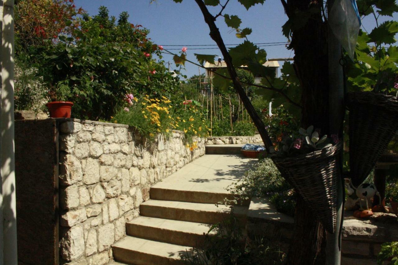 Guesthouse Matusan'S Place Banjol Dış mekan fotoğraf